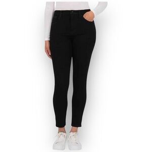NWT Kirkland Signature Women’s High-Rise Skinny Jeans – Size 12 – Black